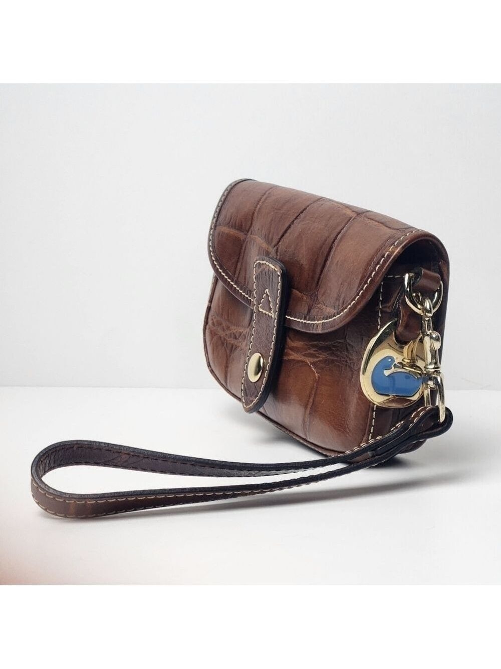 Vintage Dooney & Bourke Leather Wristlet Purse - Picture 2 of 13